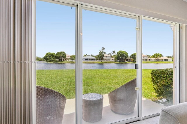 16710 NW 12th St, Pembroke Pines, FL 33028 - unfurnished sunroom with a water view
