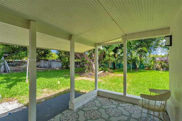 1010 NE 140th St, North Miami, FL 33161 - view of sunroom