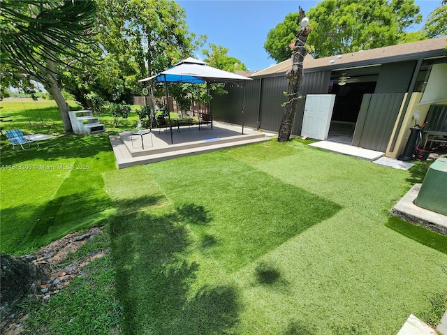 11820 SW 125th Pl Unit 11820, Miami, FL 33186 - view of grassy yard featuring a gazebo