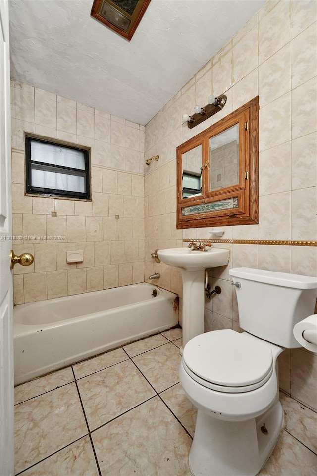 420 NE 135th St, North Miami, FL 33161 - photo 17
