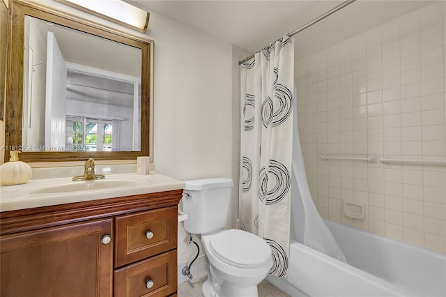 1551 SW 135th Ter Unit 112G, Pembroke Pines, FL 33027 - bathroom with vanity, shower / bathtub combination with curtain, and tile patterned flooring
