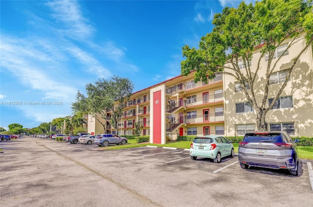 1551 SW 135th Ter Unit 112G, Pembroke Pines, FL 33027 - view of apartment building / complex with uncovered parking