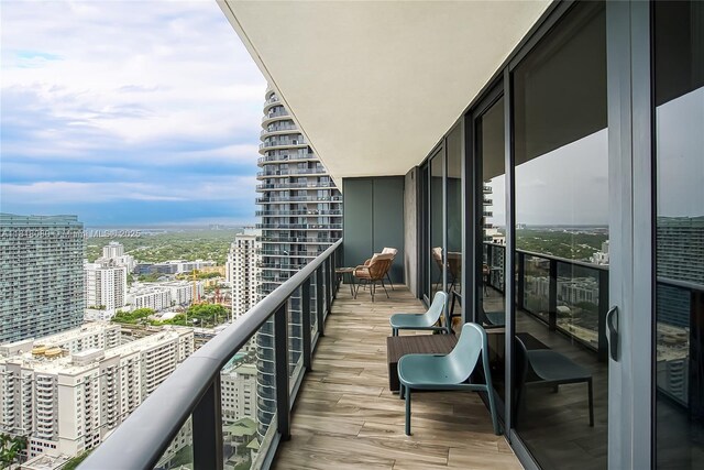 801 S Miami Ave Unit 3704, Miami, FL 33130 - balcony with a view of city