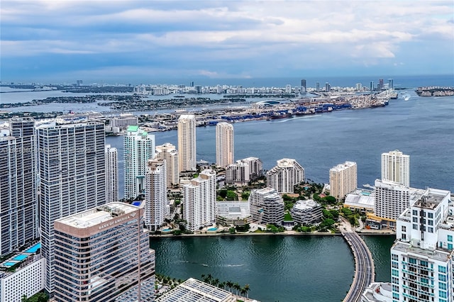 801 S Miami Ave Unit 3704, Miami, FL 33130 - view of urban area featuring a nearby body of water