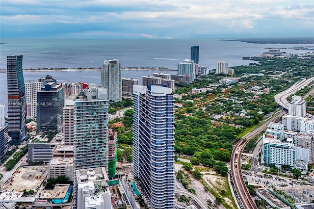 801 S Miami Ave Unit 3704, Miami, FL 33130 - view of urban area featuring a nearby body of water and a major roadway