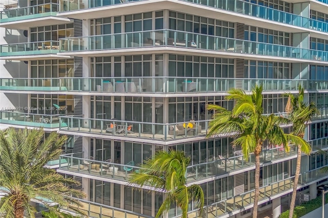 3737 Collins Ave Unit S-403, Miami Beach, FL 33140 - view of apartment building / complex