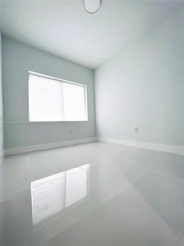 730 Alabama Ave, Fort Lauderdale, FL 33312 - spare room featuring baseboards
