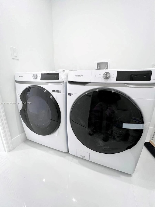 730 Alabama Ave, Fort Lauderdale, FL 33312 - washroom featuring independent washer and dryer