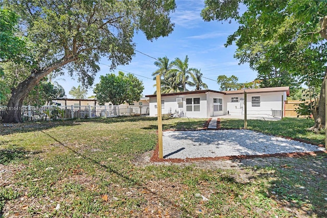 1025 SW 22nd Ter, Fort Lauderdale, FL 33312 - view of yard with a patio