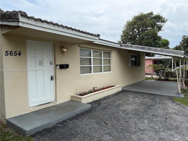 5654 NE 5th Ave, Oakland Park, FL 33334 - photo 4