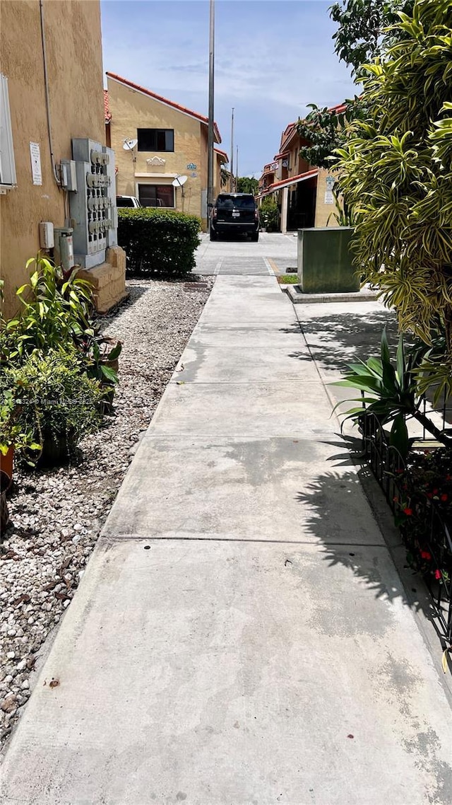 2760 W 61st Pl Unit 202, Hialeah, FL 33016 - photo 19