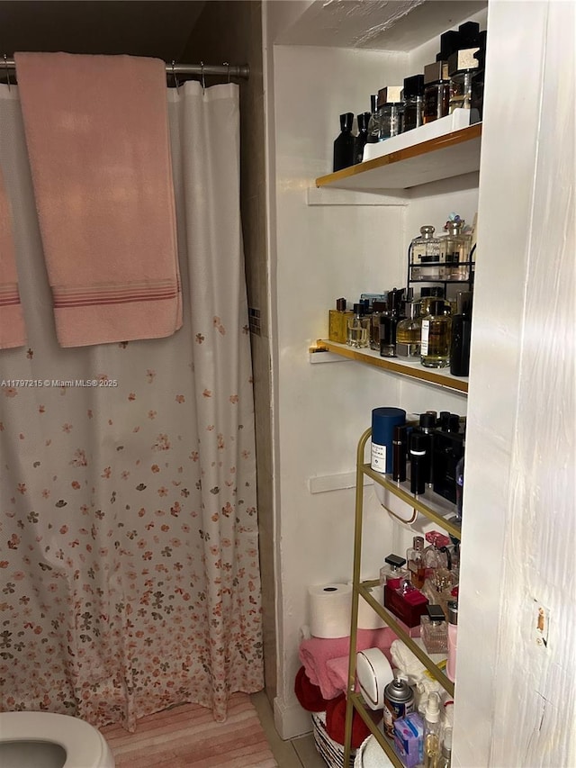 2320 SW 16th Ter, Miami, FL 33145 - view of pantry