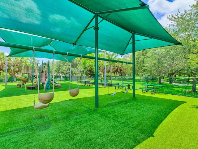 624 Stanton Dr, Weston, FL 33326 - view of home's community
