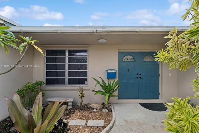 1305 N 47th Ave, Hollywood, FL 33021 - property entrance featuring stucco siding