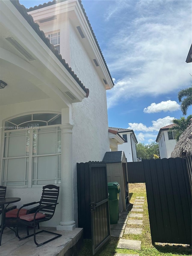 16650 SW 61st Ln, Miami, FL 33193 - view of yard featuring a storage shed
