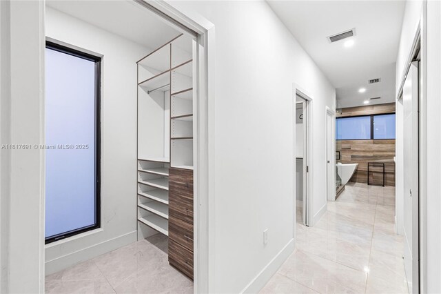 3660 SW 12th St, Miami, FL 33135 - view of walk in closet