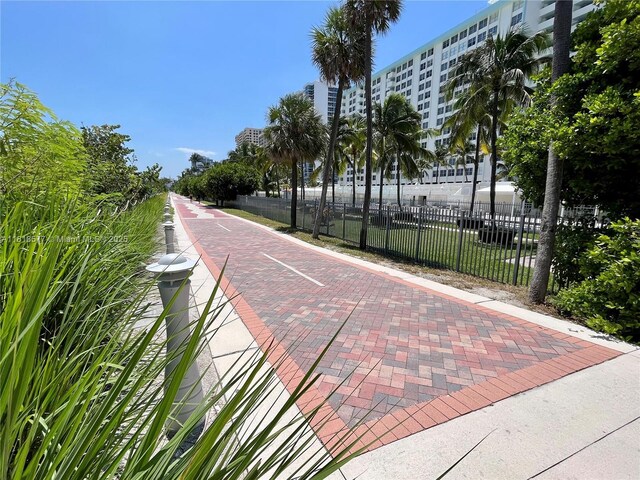 2899 Collins Ave Unit 810, Miami Beach, FL 33140 - view of surrounding community