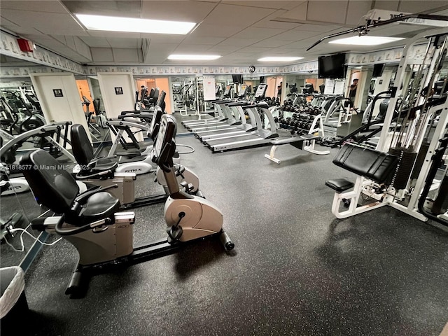 2899 Collins Ave Unit 810, Miami Beach, FL 33140 - gym featuring a drop ceiling