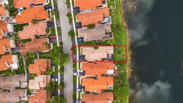 886 SW 180th Ter, Pembroke Pines, FL 33029 - aerial perspective of suburban area featuring property boundaries highlighted and a nearby body of water