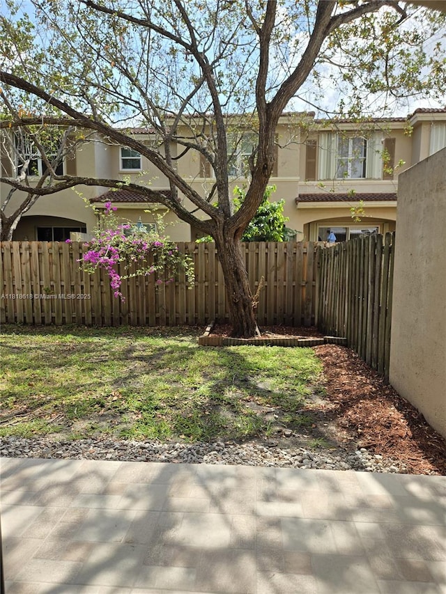 129 Riverwalk Cir Unit 129, Sunrise, FL 33326 - view of yard
