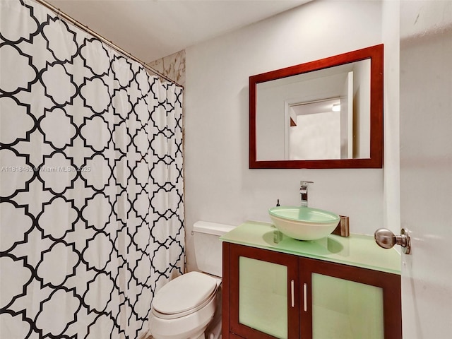 1408 Brickell Bay Dr Unit 411, Miami, FL 33131 - full bath featuring vanity and a shower with curtain