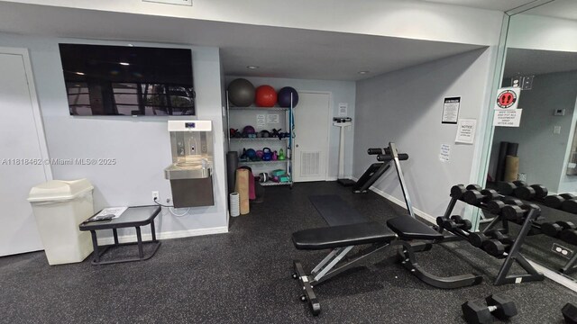 1408 Brickell Bay Dr Unit 411, Miami, FL 33131 - exercise room with recessed lighting