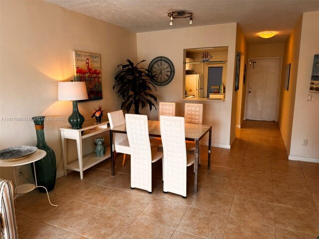 470 Paradise Isle Blvd Unit 206, Hallandale Beach, FL 33009 - photo 4