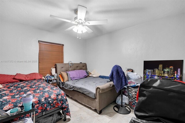 810 E 9th Pl, Hialeah, FL 33010 - bedroom featuring ceiling fan