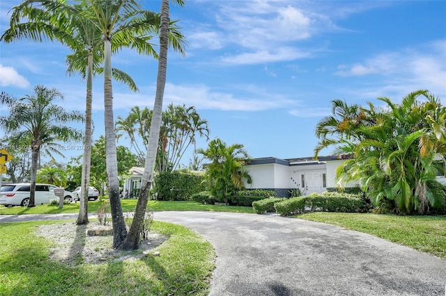 6541 Mckinley St, Hollywood, FL 33024 - photo 2