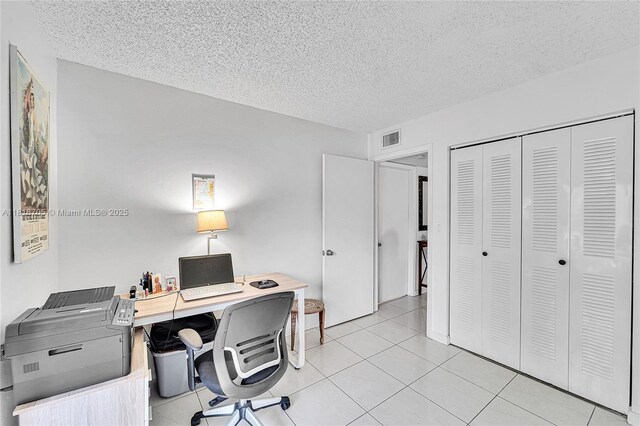 915 NE 199th St Unit 101-15, Miami, FL 33179 - photo 22