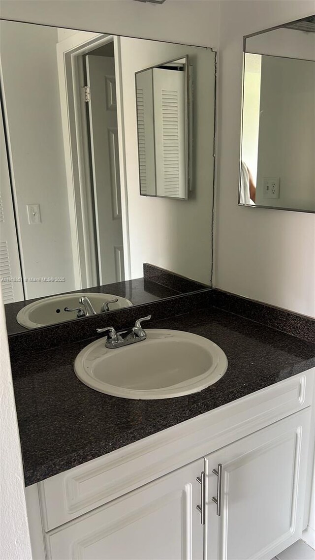9808 Hammocks Blvd Unit 203-23, Miami, FL 33196 - bathroom featuring vanity