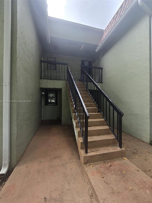 9808 Hammocks Blvd Unit 203-23, Miami, FL 33196 - view of staircase