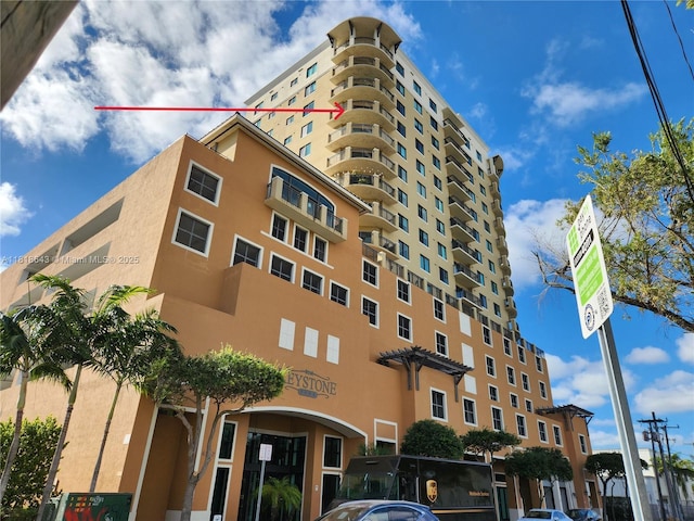 4242 NW 2nd St Unit 1202, Miami, FL 33126 - view of building exterior