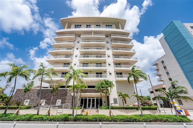 2400 SW 27th Ave Unit 402, Miami, FL 33145 - view of apartment building / complex