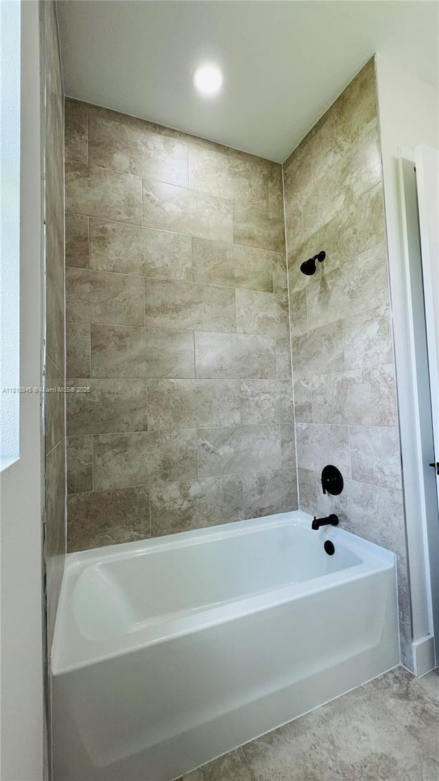 1115 Leader St, La Belle, FL 33935 - full bathroom with shower / tub combination