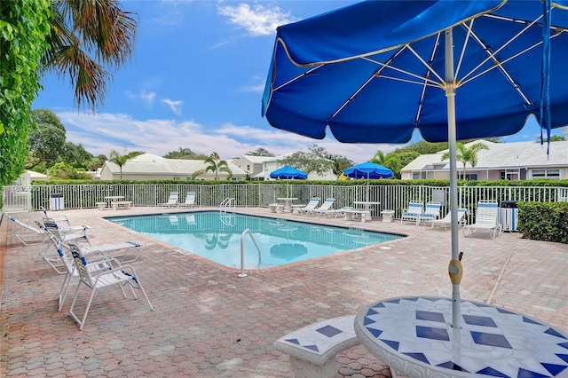 9601 NW 8th Cir, Plantation, FL 33324 - community pool featuring a patio area