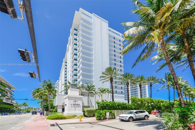 2301 Collins Ave Unit 1025, Miami Beach, FL 33139 - photo 5