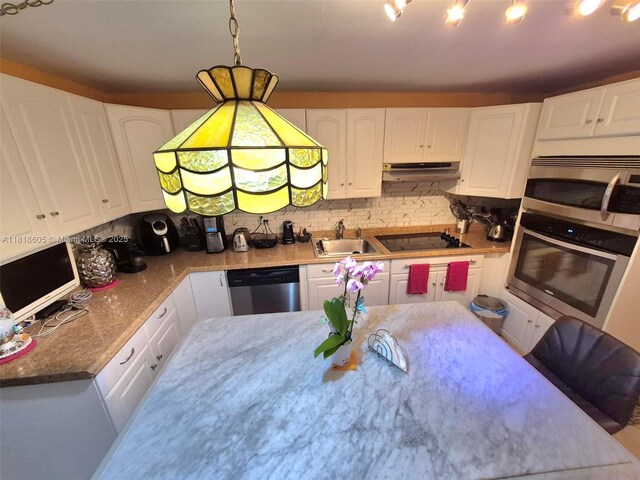 5930 N Farragut Dr, Hollywood, FL 33021 - photo 11