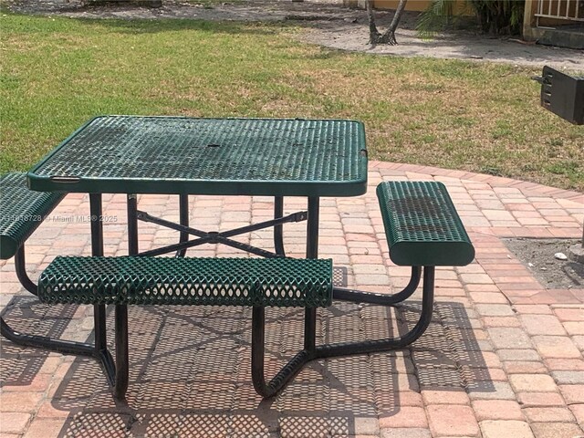 17911 NW 68th Ave Unit O104, Hialeah, FL 33015 - photo 24