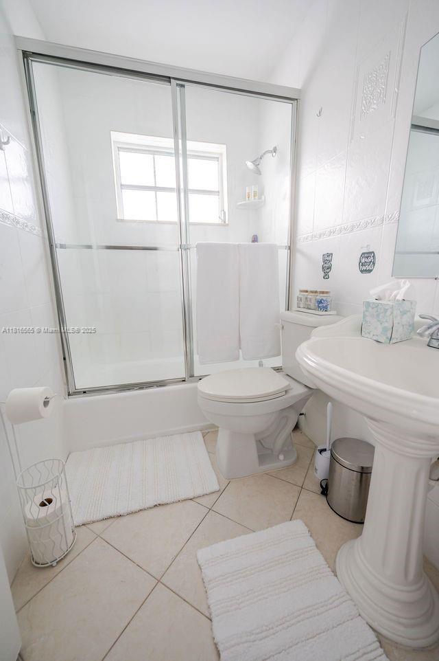 1330 N Dr, Miami, FL 33179 - photo 9