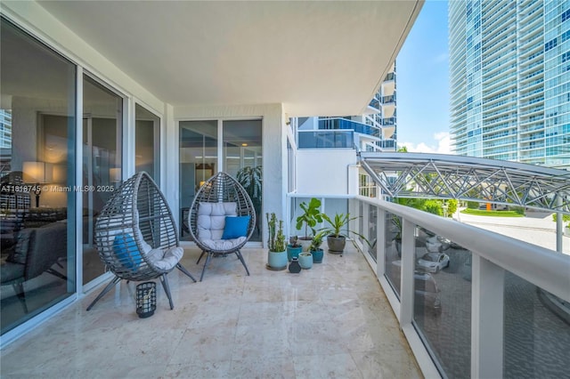 400 Alton Rd Unit 407, Miami Beach, FL 33139 - view of balcony