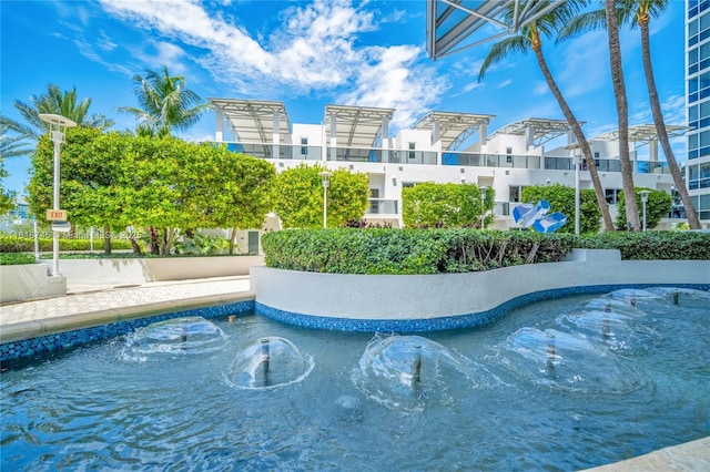 400 Alton Rd Unit 407, Miami Beach, FL 33139 - view of swimming pool