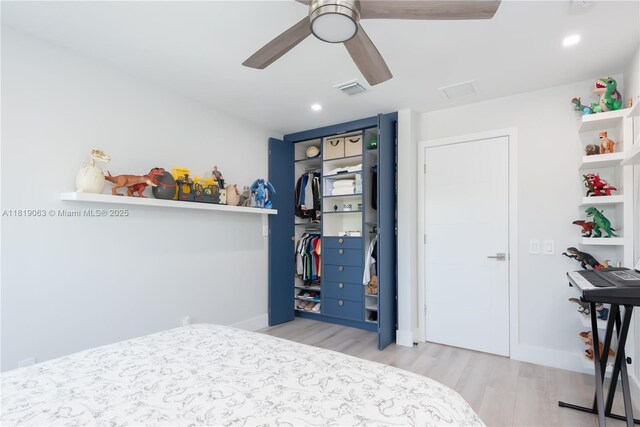 1828 Aspen Ln, Weston, FL 33327 - bedroom featuring light wood-type flooring, recessed lighting, a ceiling fan, and a closet