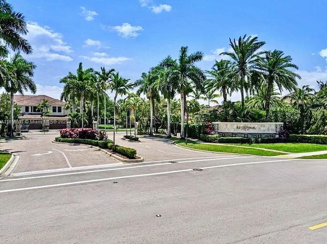 119 Riverwalk Cir E, Plantation, FL 33325 - view of front facade