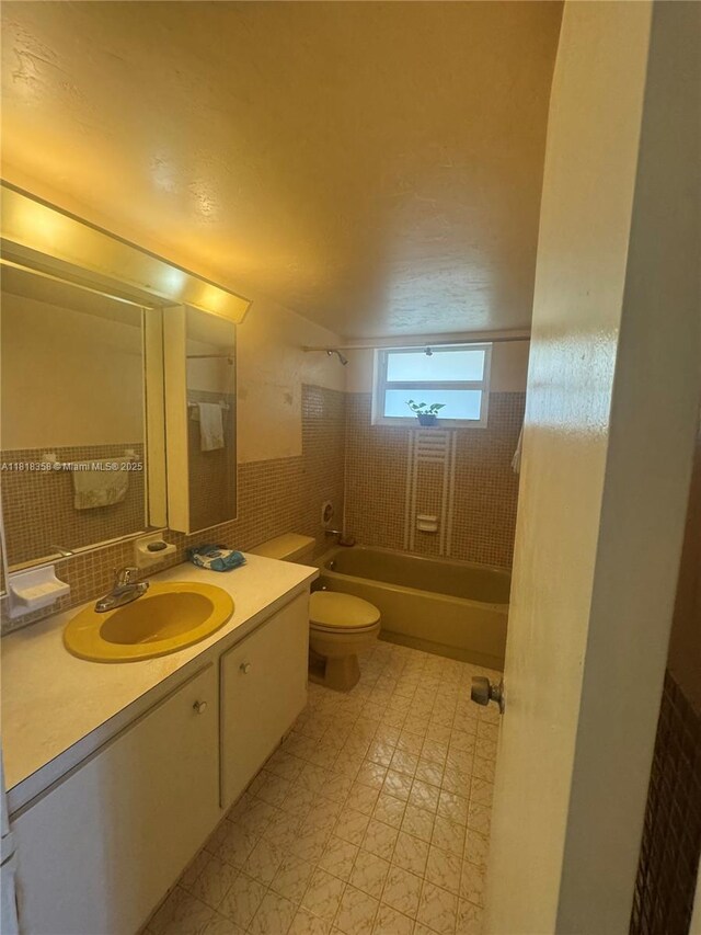 115 NE 202nd Ter Unit M25, Miami Gardens, FL 33179 - photo 10