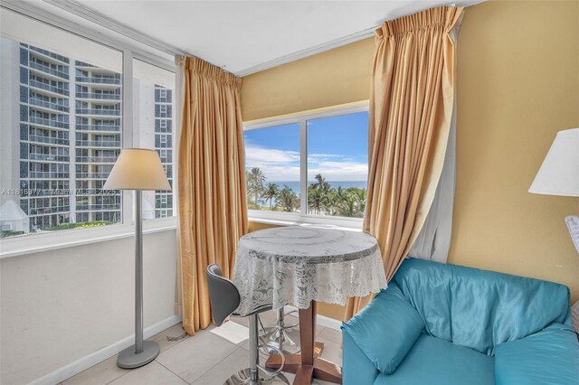 19201 Collins Ave Unit 326, Sunny Isles Beach, FL 33160 - view of sunroom / solarium