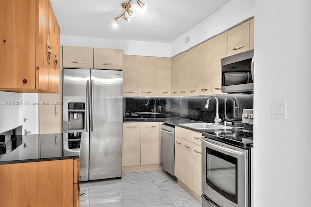 6770 Indian Creek Dr Unit 10O, Miami Beach, FL 33141 - photo 11