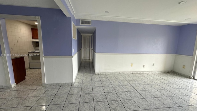 9455 W Flagler St Unit C308, Miami, FL 33174 - empty room featuring light tile patterned floors and ornamental molding