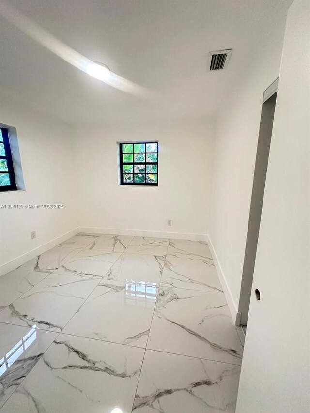 1325 NE 203rd St, Miami, FL 33179 - photo 19