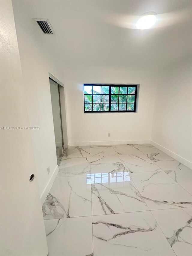 1325 NE 203rd St, Miami, FL 33179 - photo 24